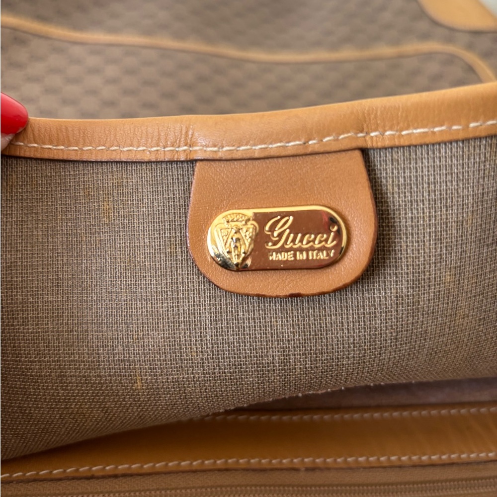 Gucci Beige and Tan Tote with Green and Red Straps - Picture 11 of 12